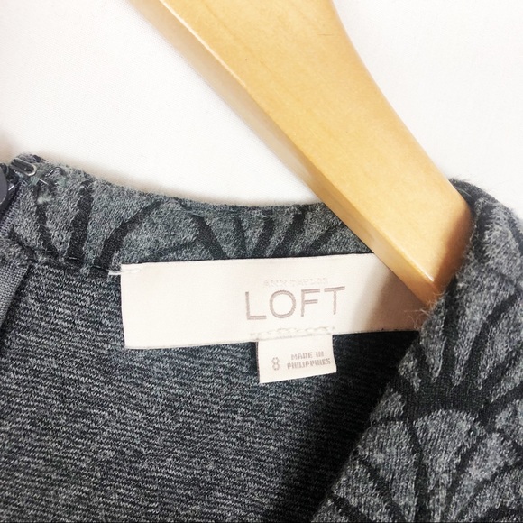 LOFT Shell Print Knit Mini Dress | Grey | Size 8 - Picture 6 of 10